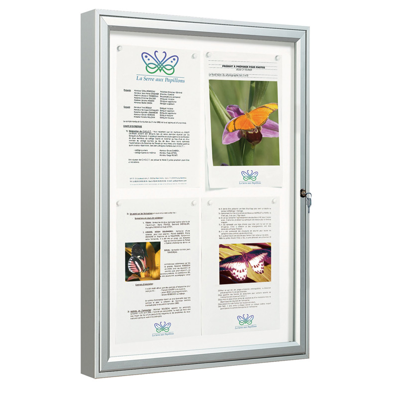 Vitrine alu pour affichage public