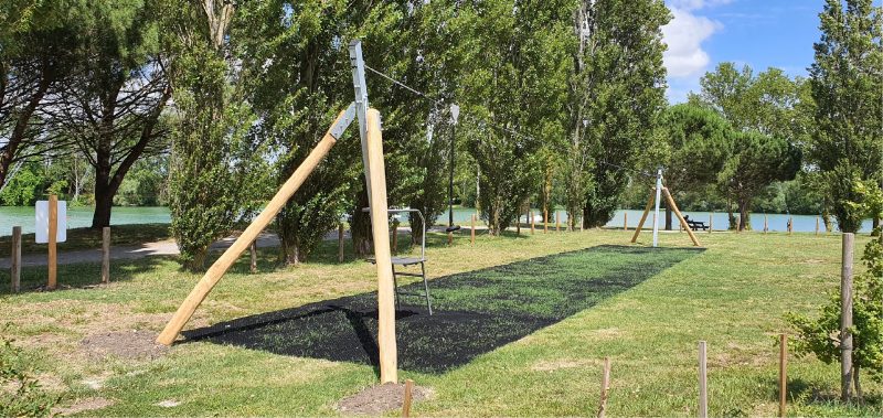 TYROLIENNE ROBINIER LAC DES FLEURS (11)